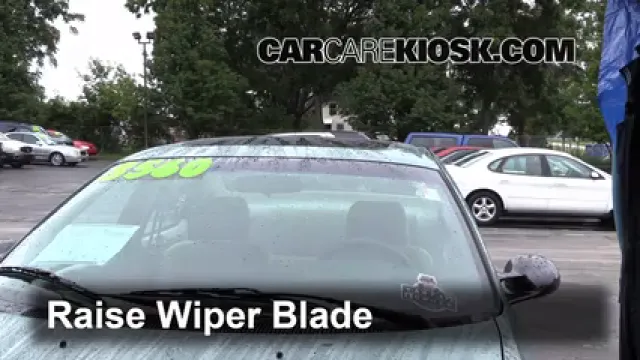 1998 Chrysler Cirrus LXi 2.5L V6 Escobillas de limpiaparabrisas delantero Cambiar escobillas de limpiaparabrisas